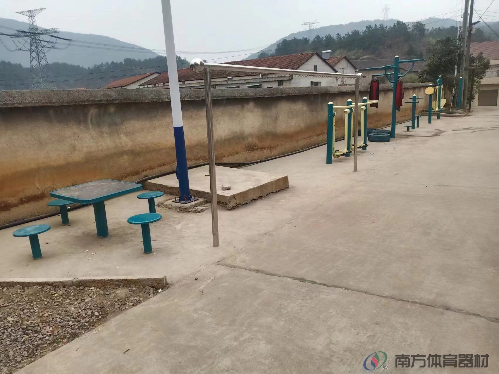 湖南省常德市澧县甘溪滩镇探峪村甘溪滩镇探峪村全民健身路径工程