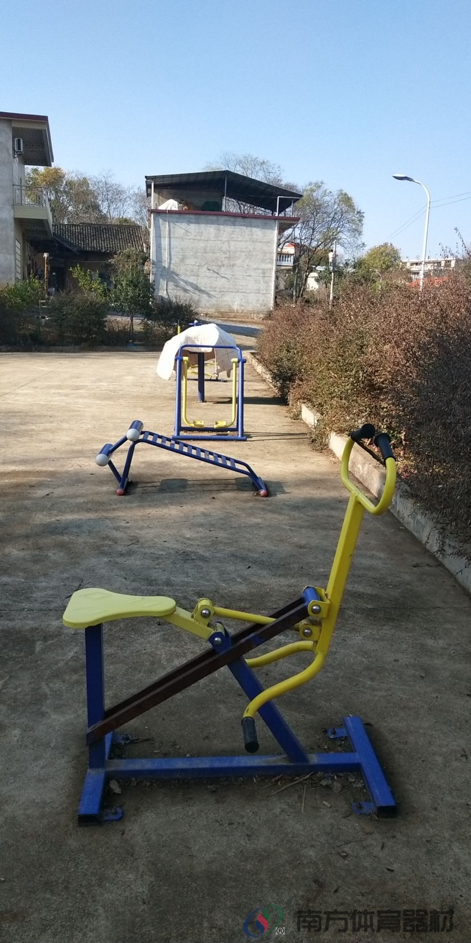 湖南省永州市祁阳县龙山街道百花社区百花社区荷花红村全民健身路径工程
