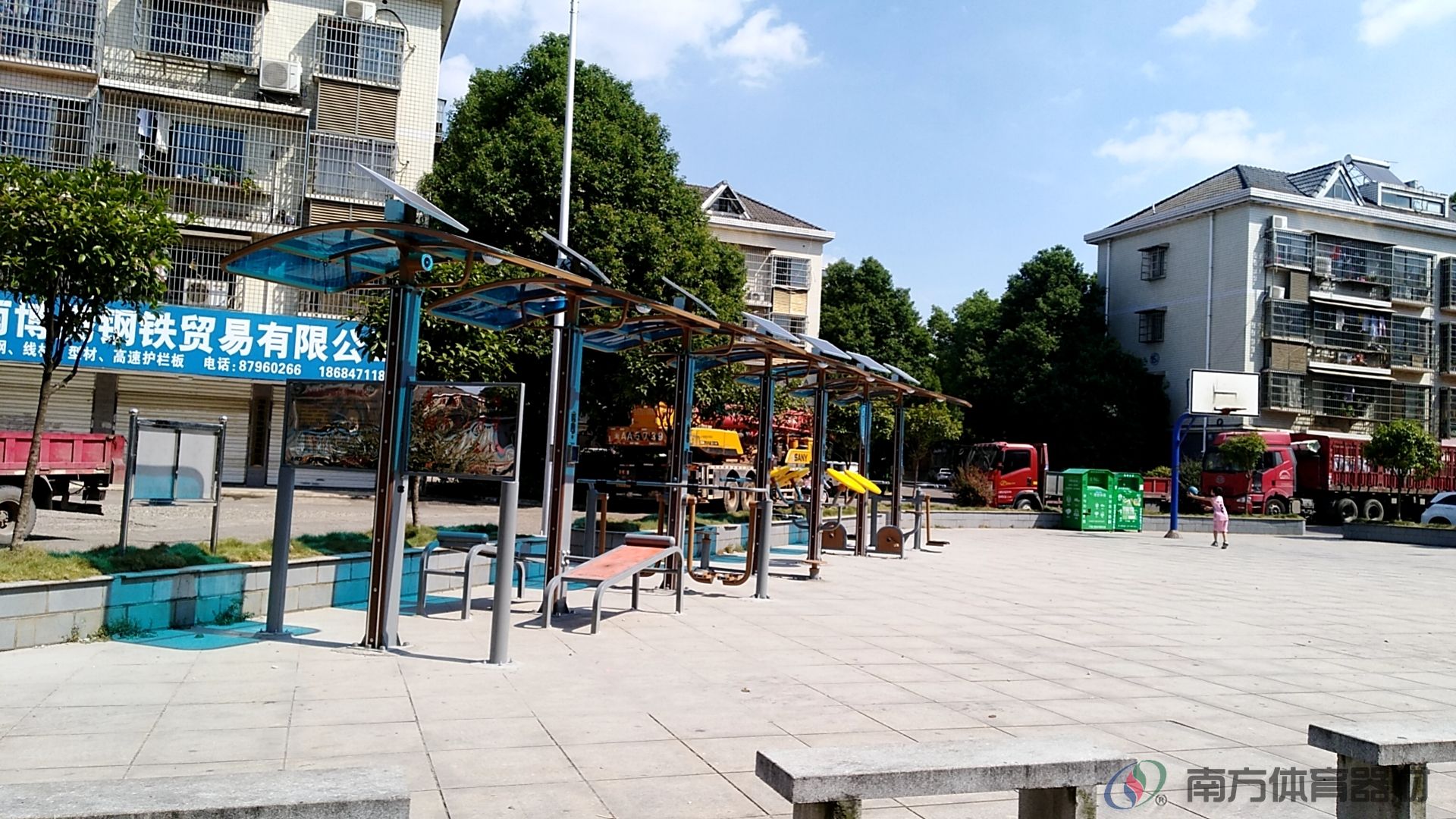 湖南省长沙市天心区黑石铺街道披塘村委会黑石铺街道披塘村篮球场全民健身路径工程