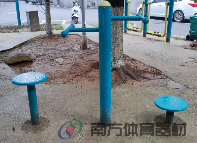 湖南省湘潭市雨湖区楠竹山镇新桥社区居委会新桥社区教师公寓全民健身路径工程(图2)